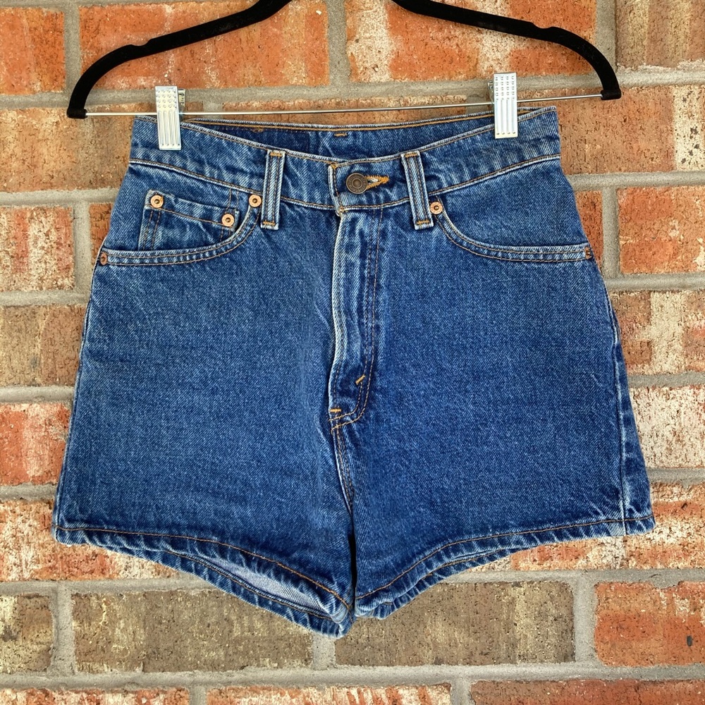 Levi’s 512 slim fit high waisted vintage jean shorts